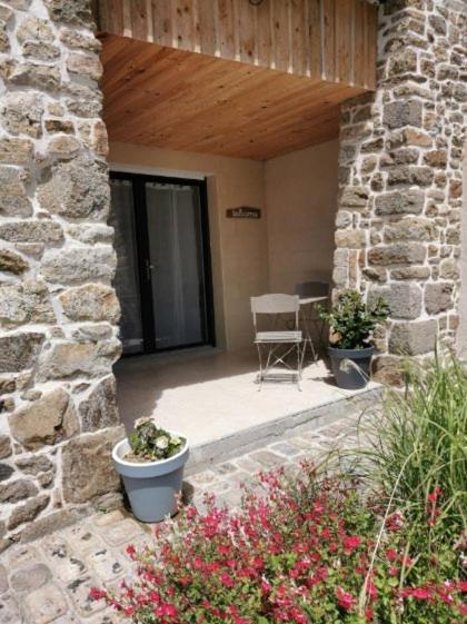 Mont Voyageur Bed & Breakfast Sains Exterior photo